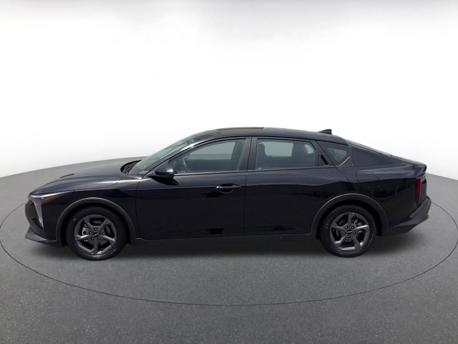 Thumbnail: 2025 Kia K4 - 9