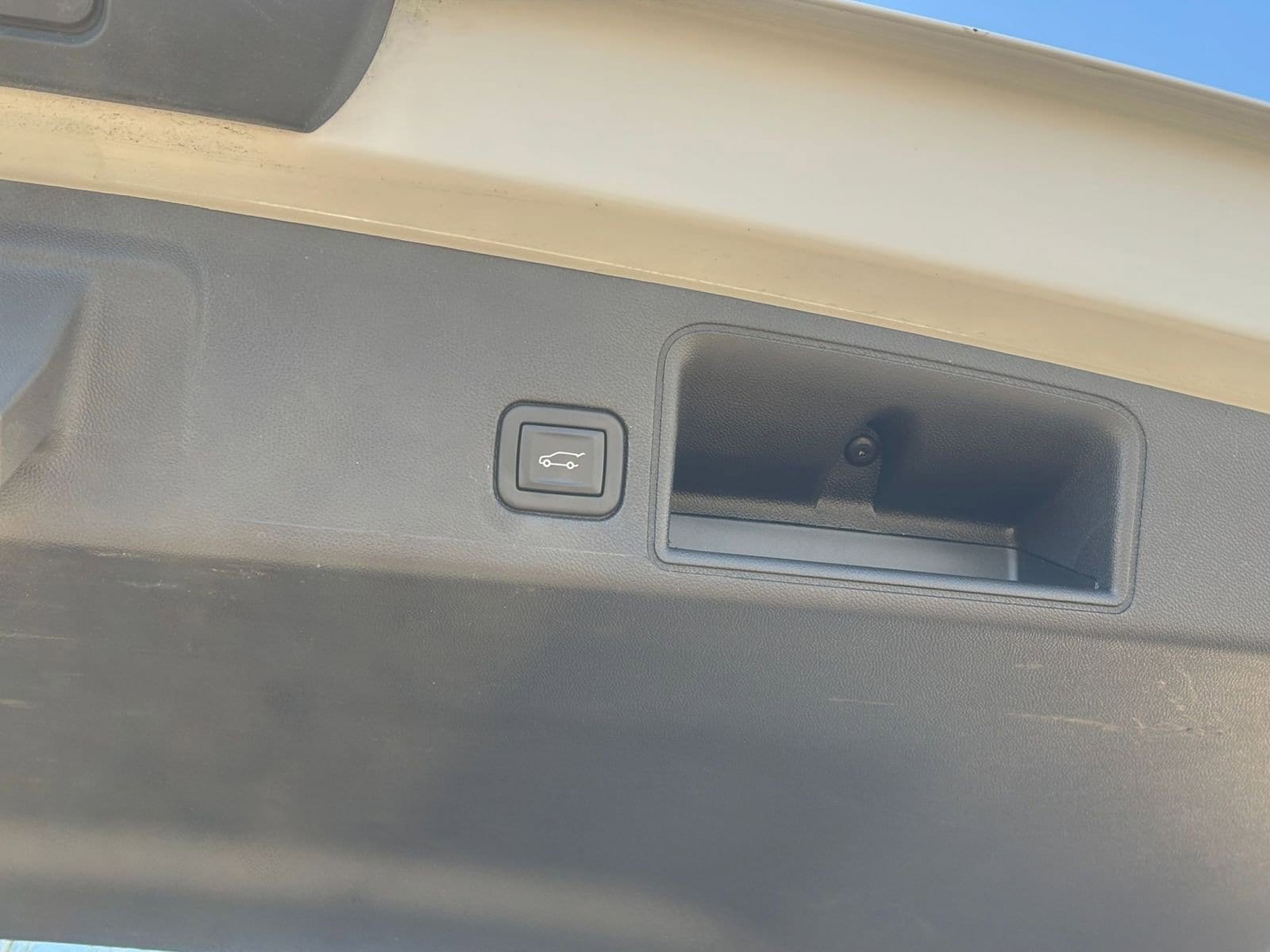 Thumbnail: 2024 GMC Terrain - 23