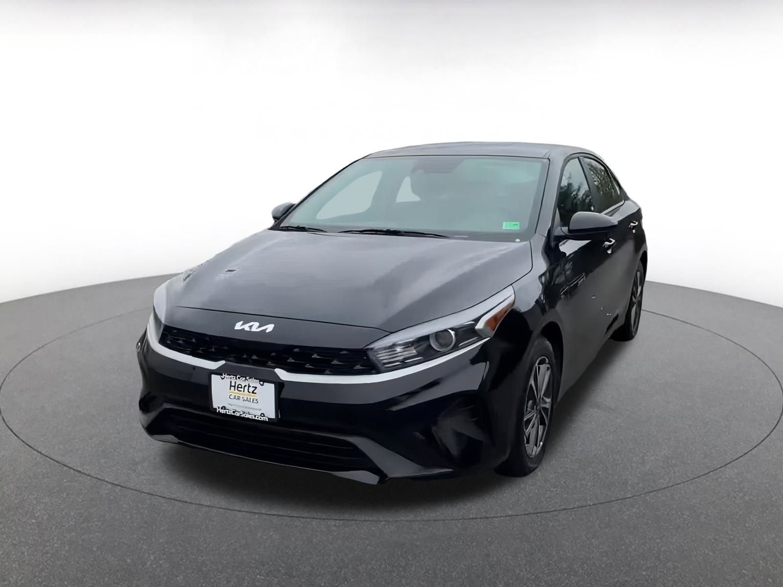 Thumbnail: 2024 Kia Forte - 7