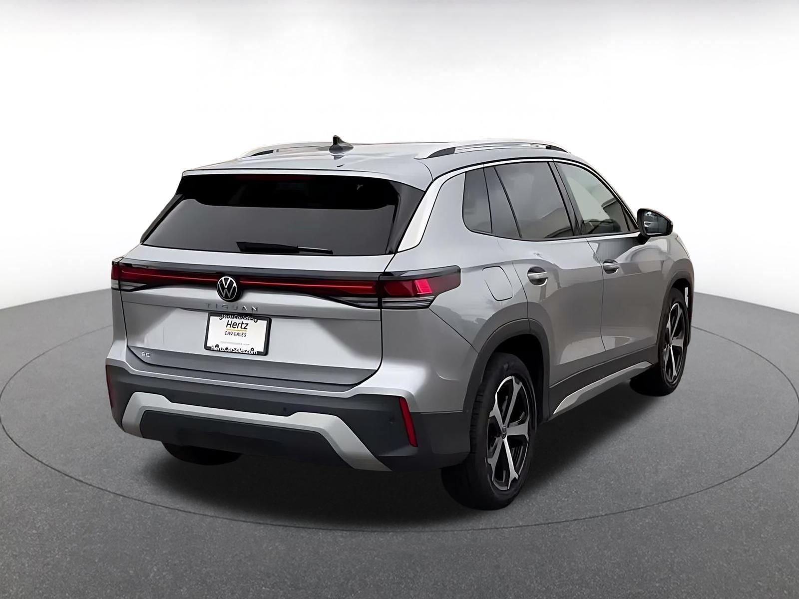 Thumbnail: 2026 Volkswagen Tiguan - 13