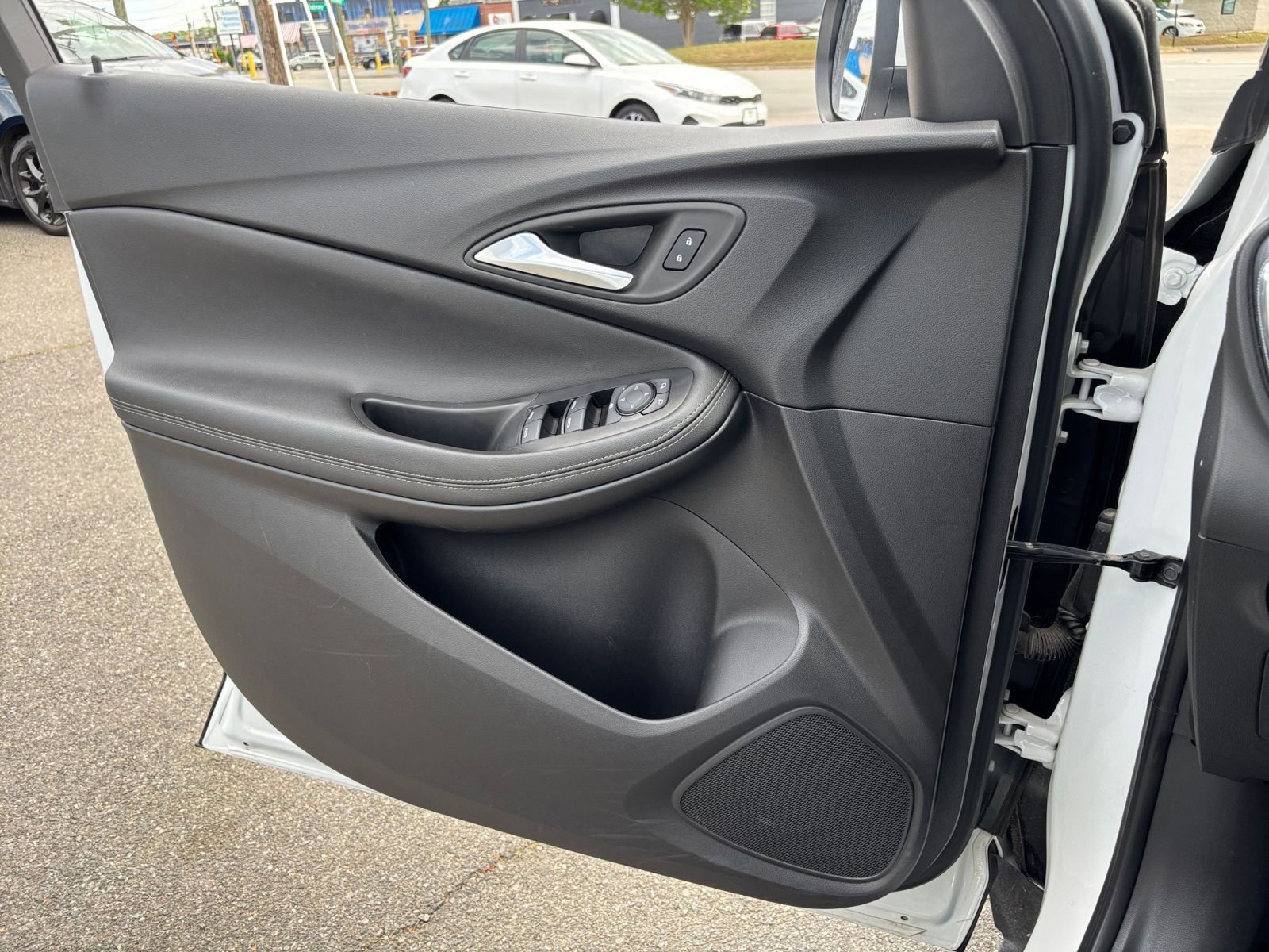 Thumbnail: 2025 Buick Encore GX - 18