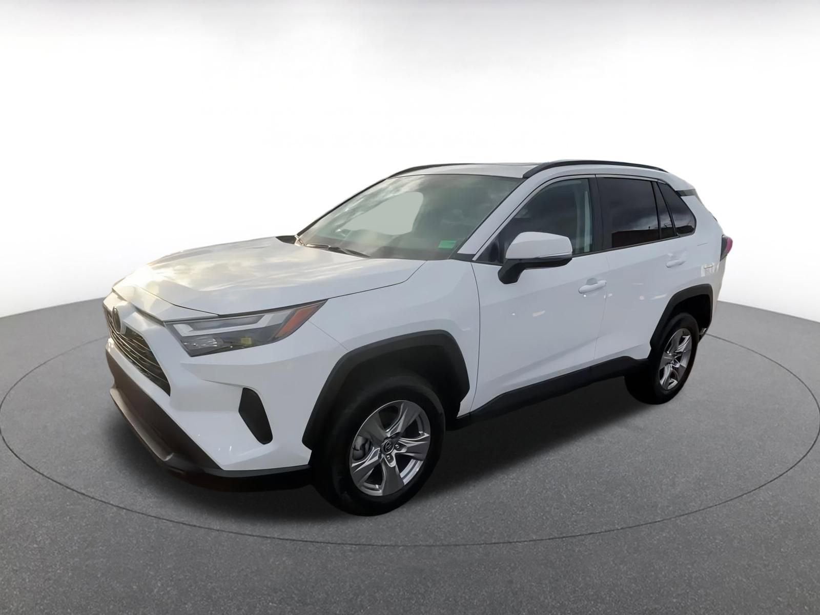 Thumbnail: 2025 Toyota RAV4 - 8