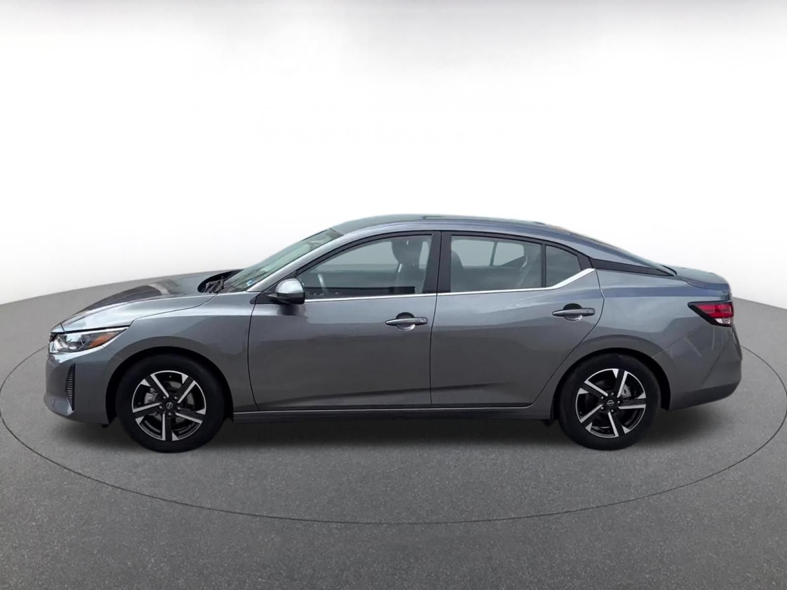 Thumbnail: 2025 Nissan Sentra - 8