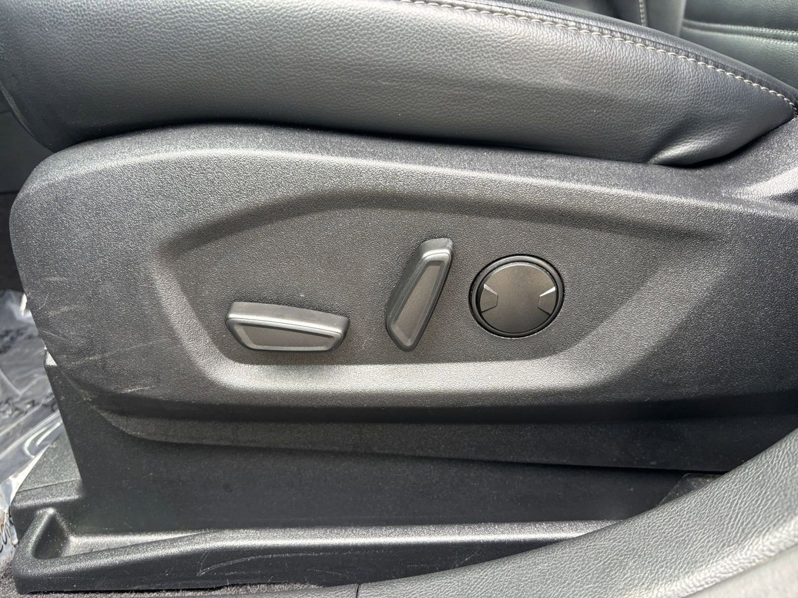 Thumbnail: 2024 Ford Edge - 23