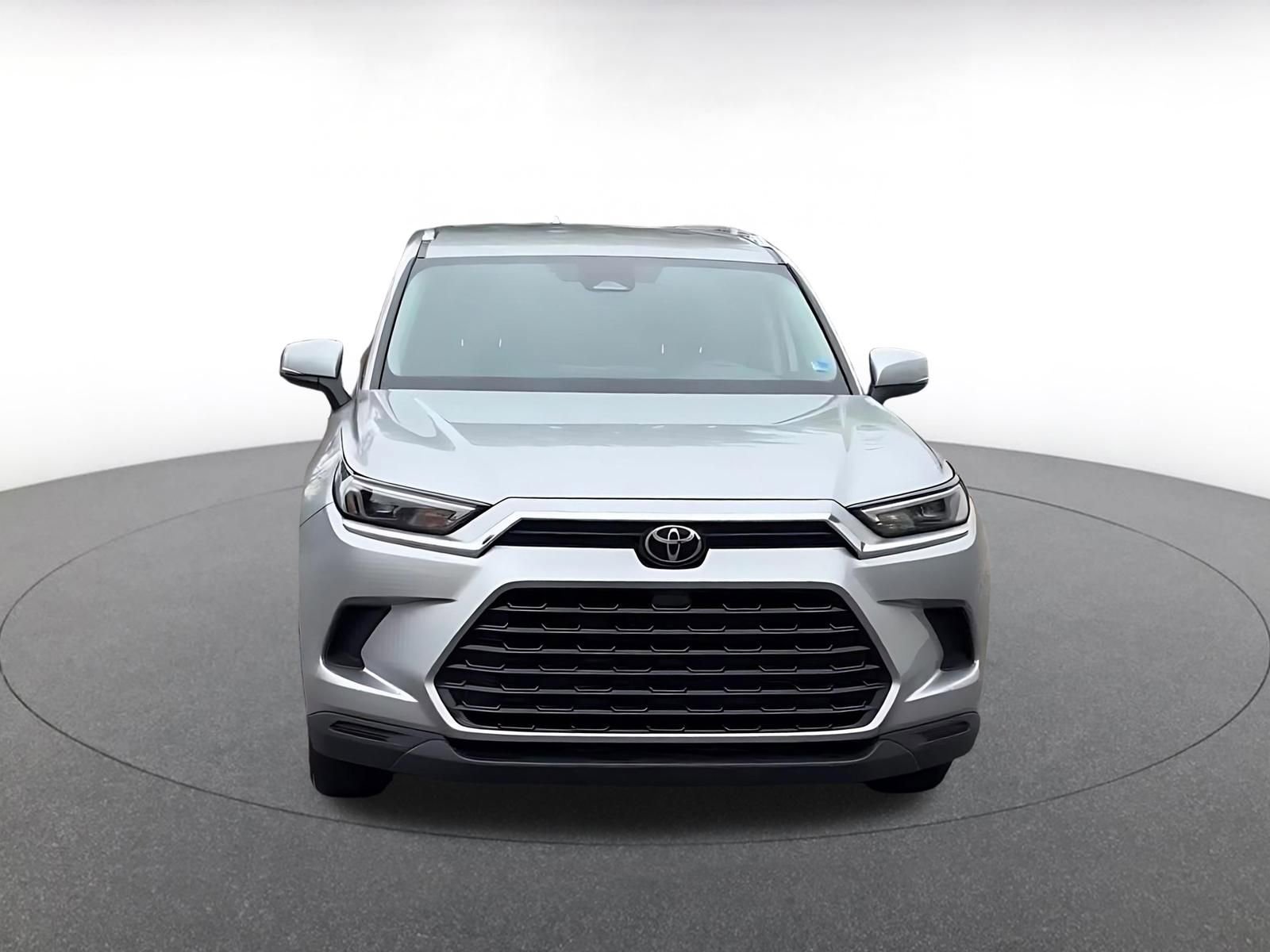 Thumbnail: 2025 Toyota Grand Highlander - 4