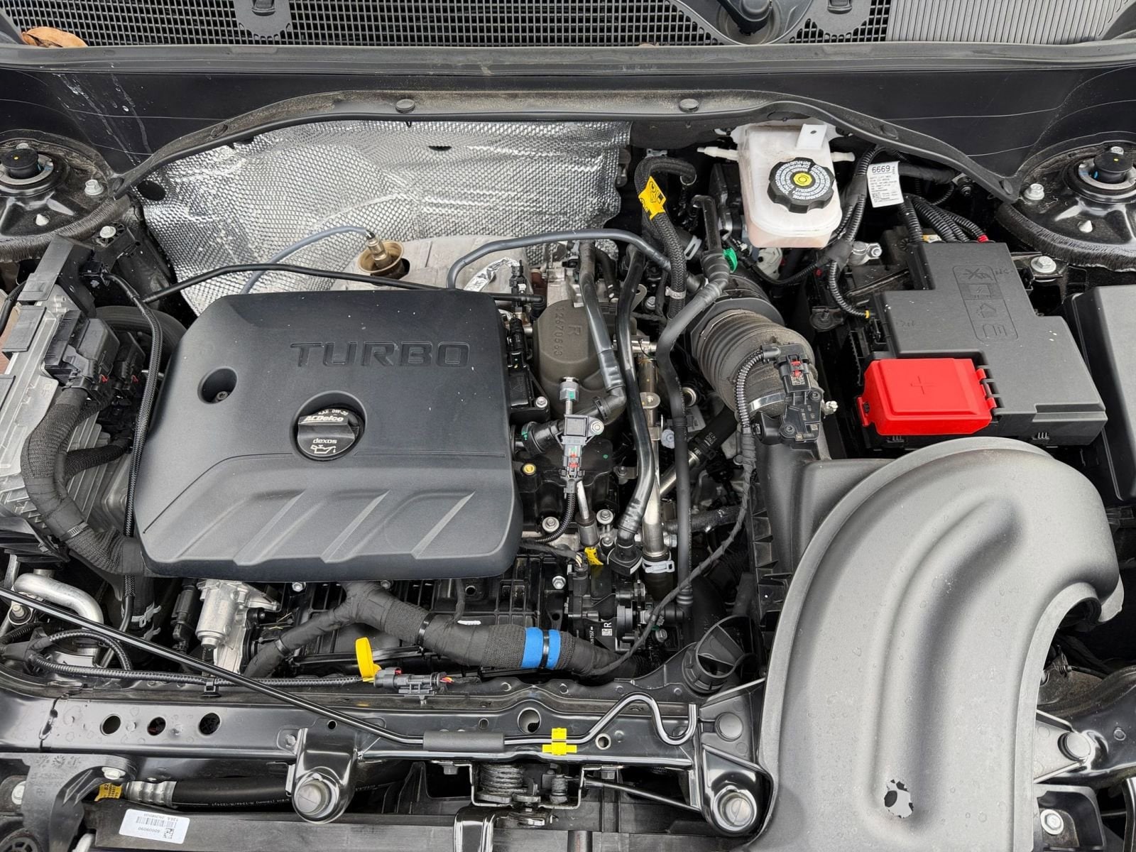 Thumbnail: 2025 Buick Encore GX - 32