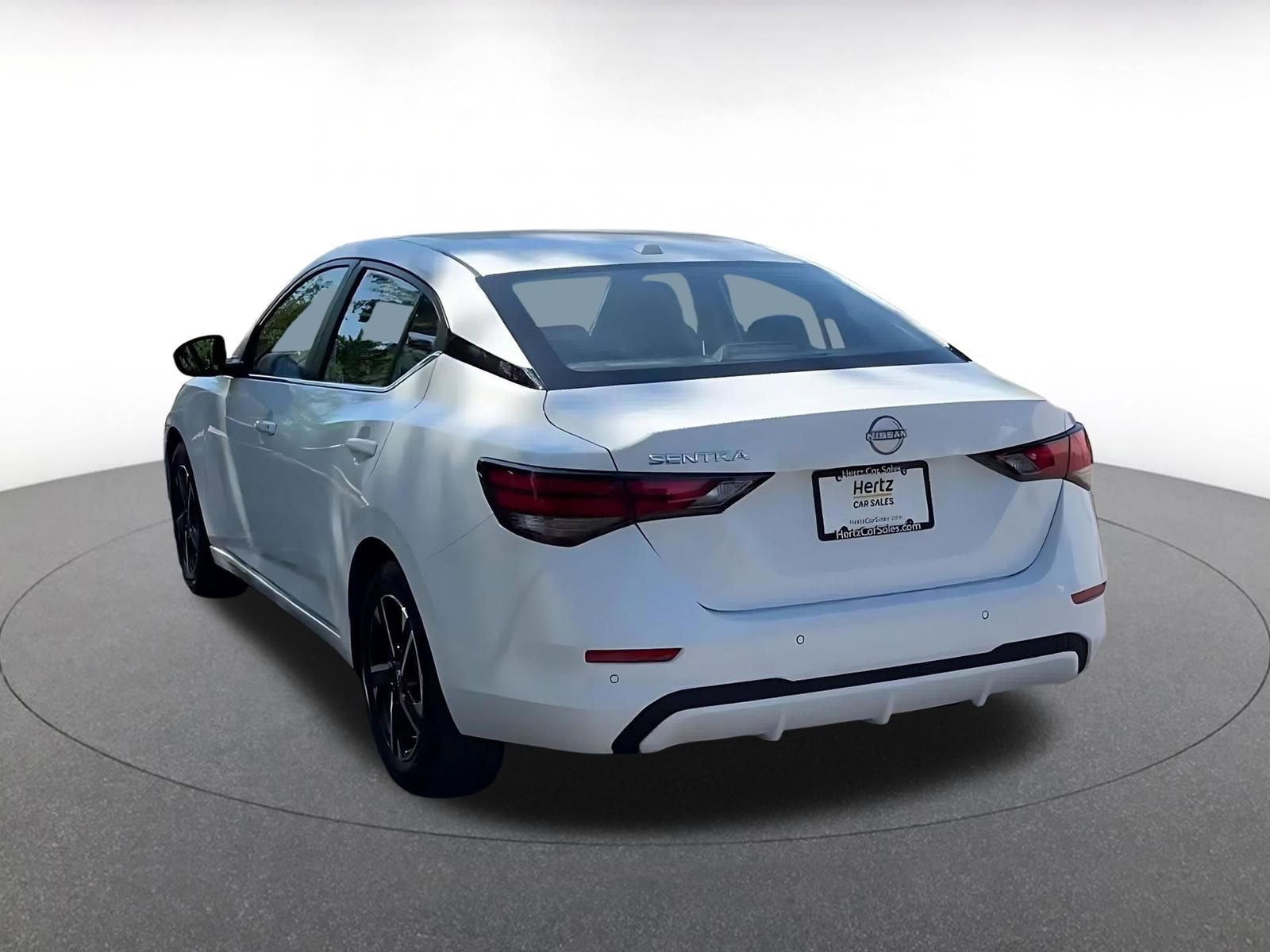 Thumbnail: 2025 Nissan Sentra - 11