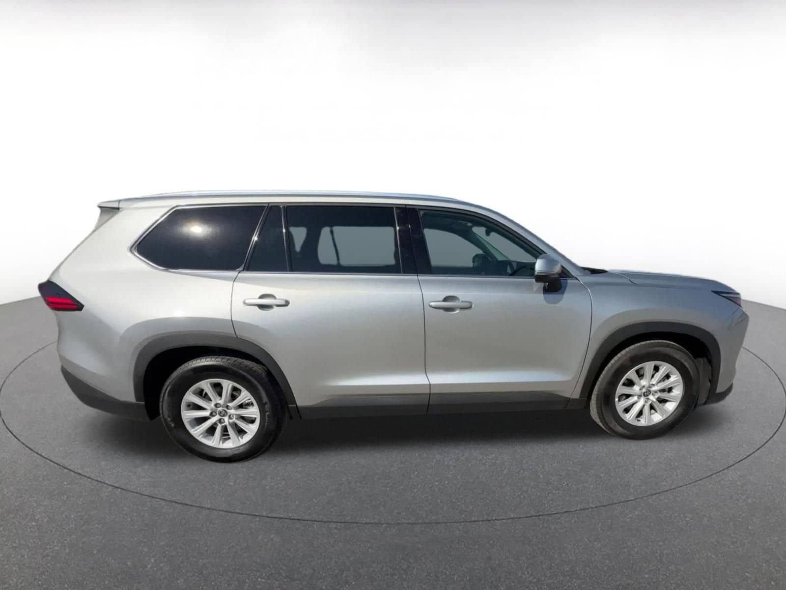 Thumbnail: 2025 Toyota Grand Highlander - 16