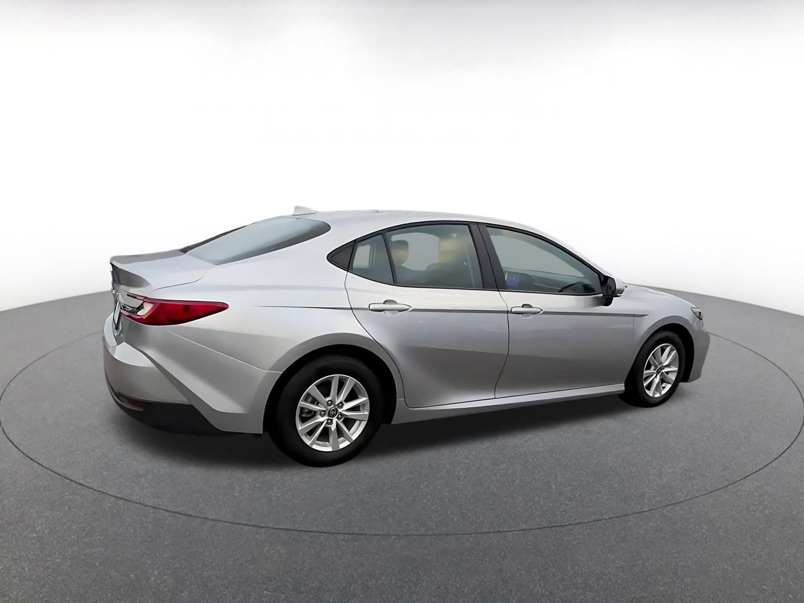 Thumbnail: 2025 Toyota Camry - 15