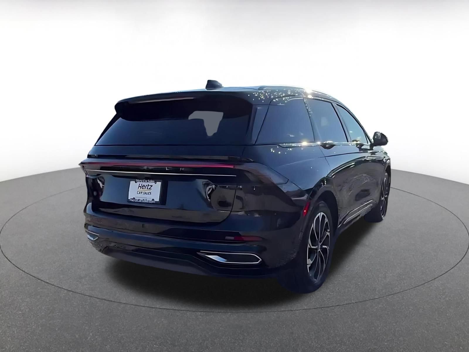 Thumbnail: 2024 Lincoln Nautilus - 15