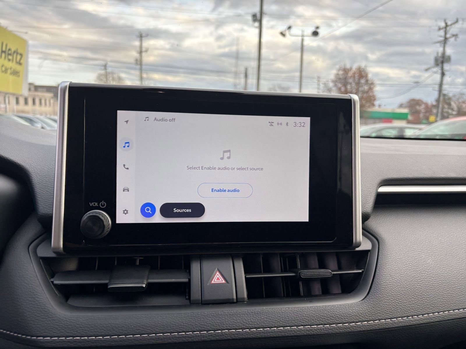 Thumbnail: 2025 Toyota RAV4 - 21