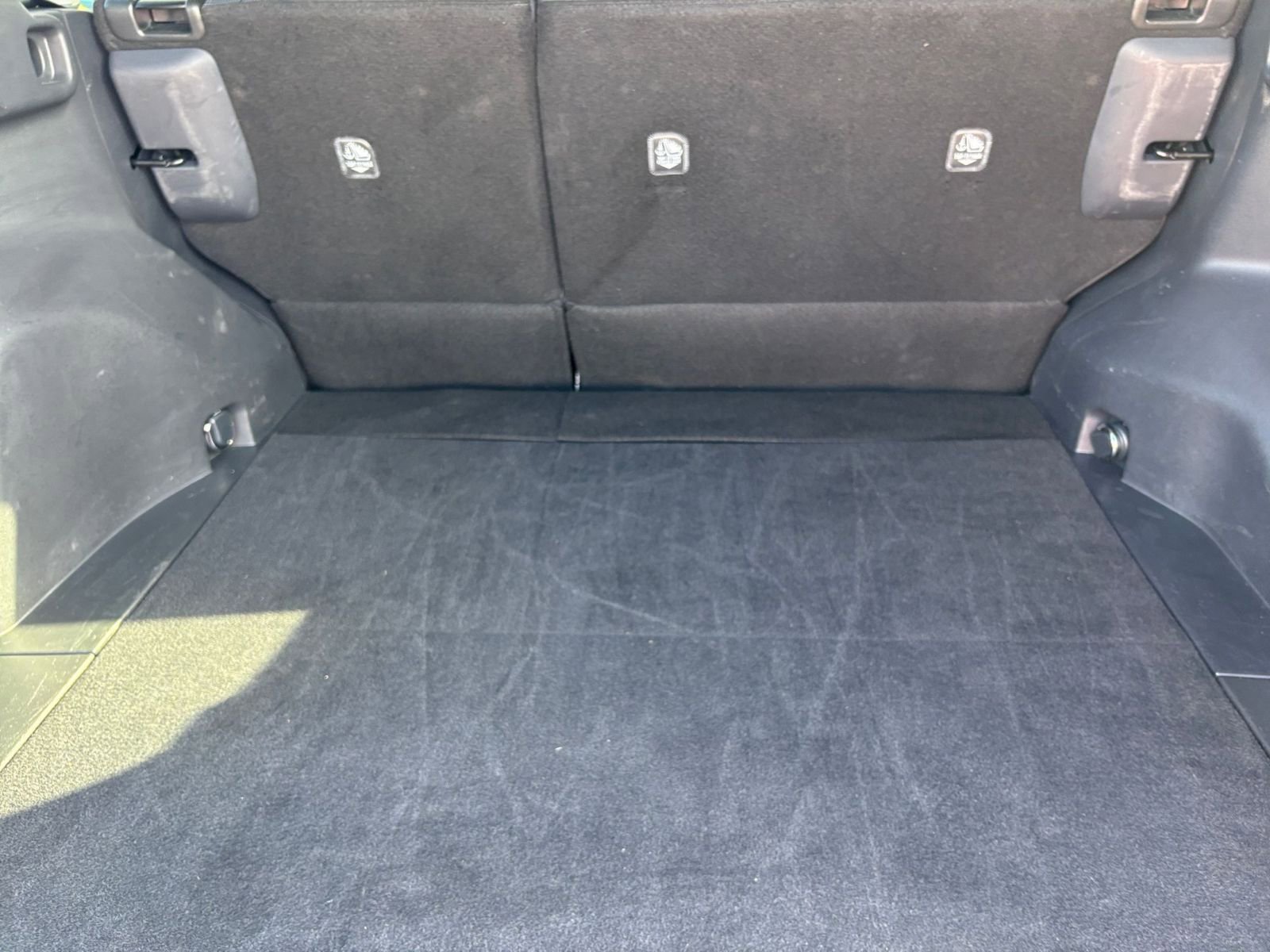 Thumbnail: 2025 Toyota RAV4 - 30