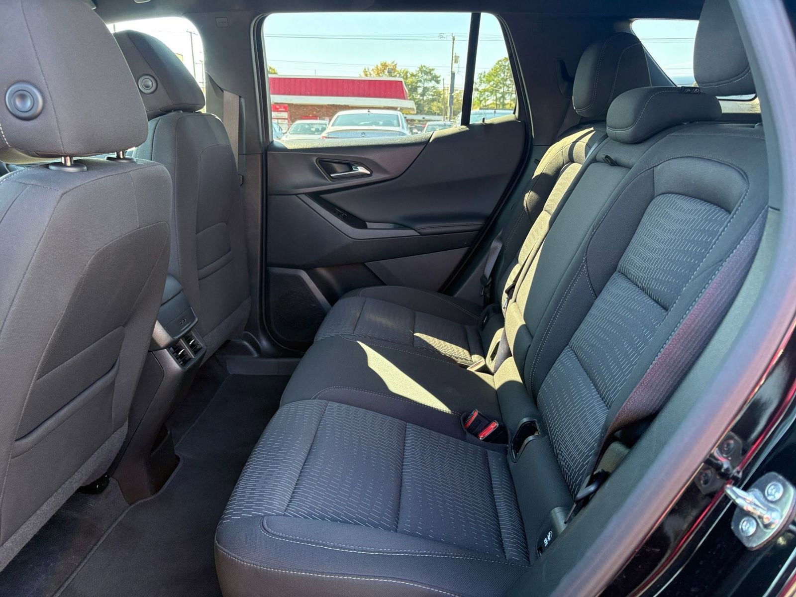 Thumbnail: 2025 Chevrolet Equinox - 24