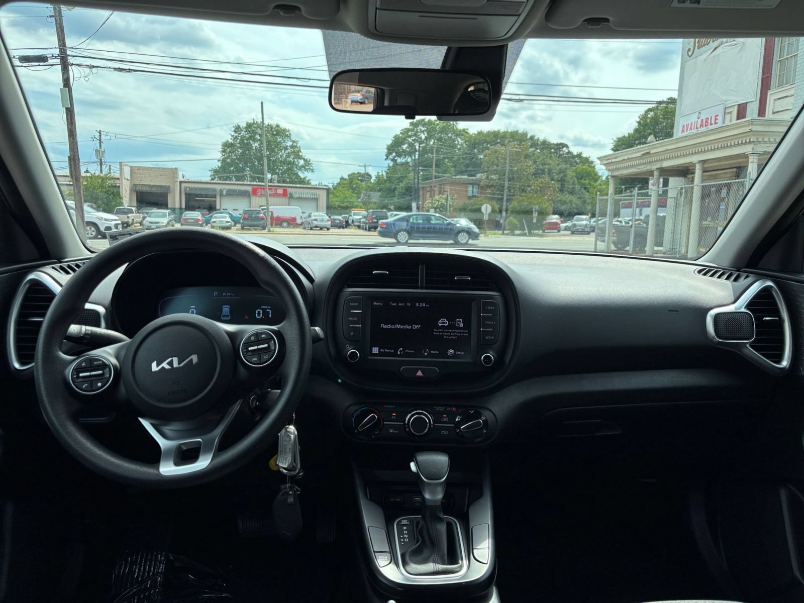 Thumbnail: 2025 Kia Soul - 32
