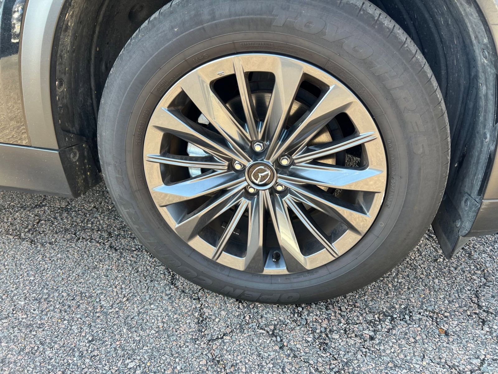 Thumbnail: 2025 Mazda CX-70 - 30