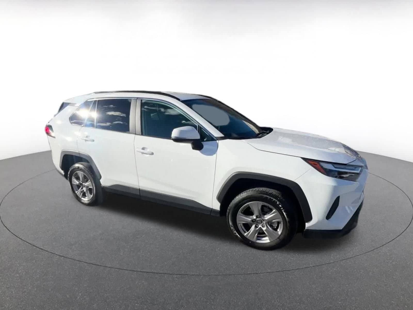 Thumbnail: 2025 Toyota RAV4 - 2