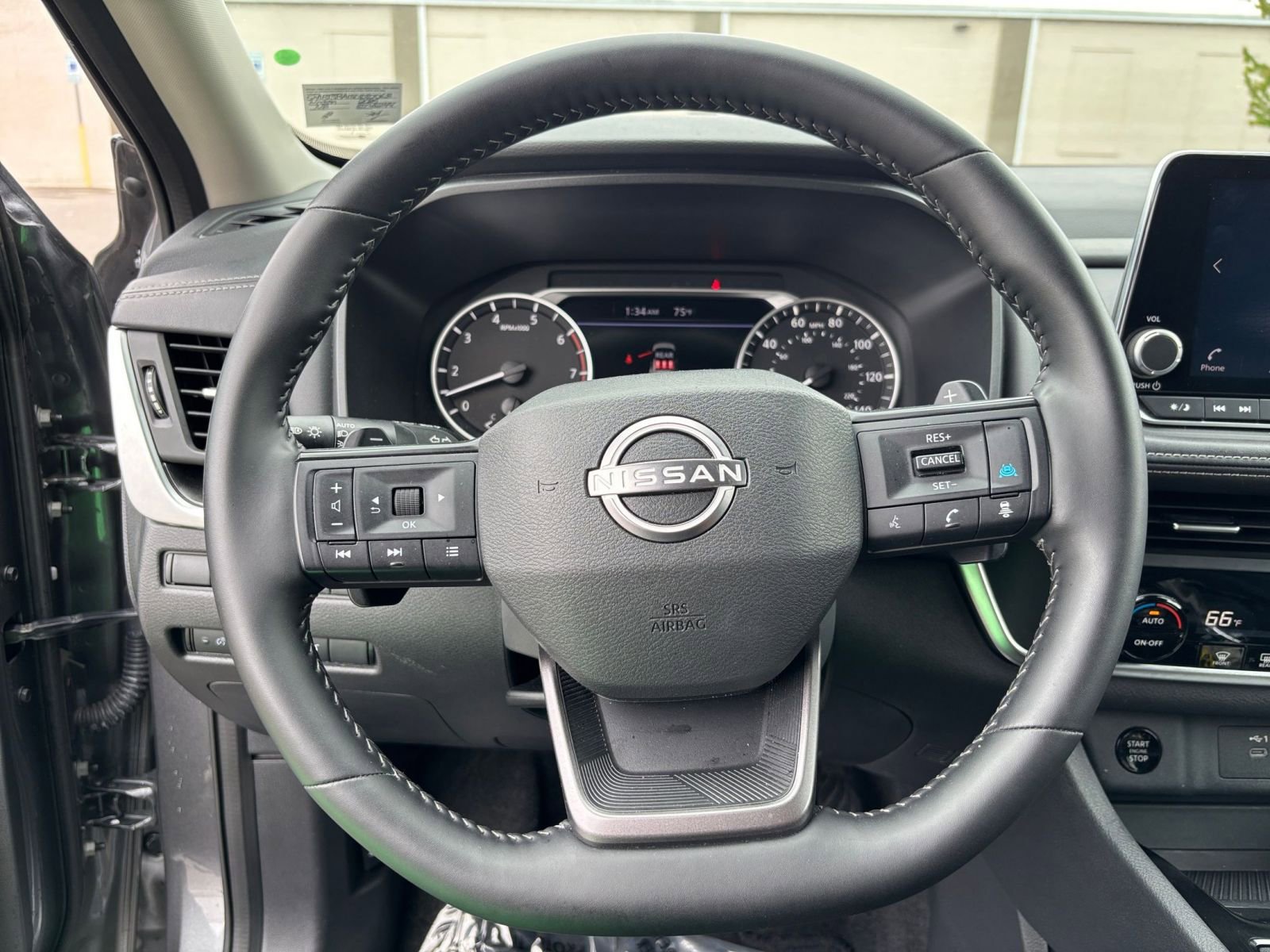 Thumbnail: 2025 Nissan Rogue - 31