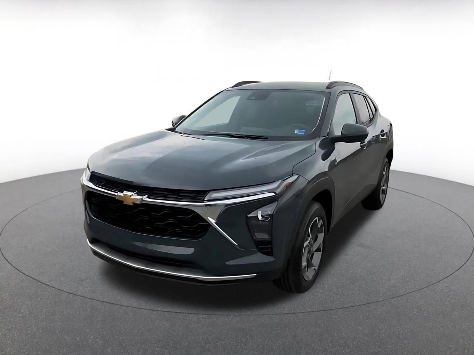 Thumbnail: 2025 Chevrolet Trax - 7