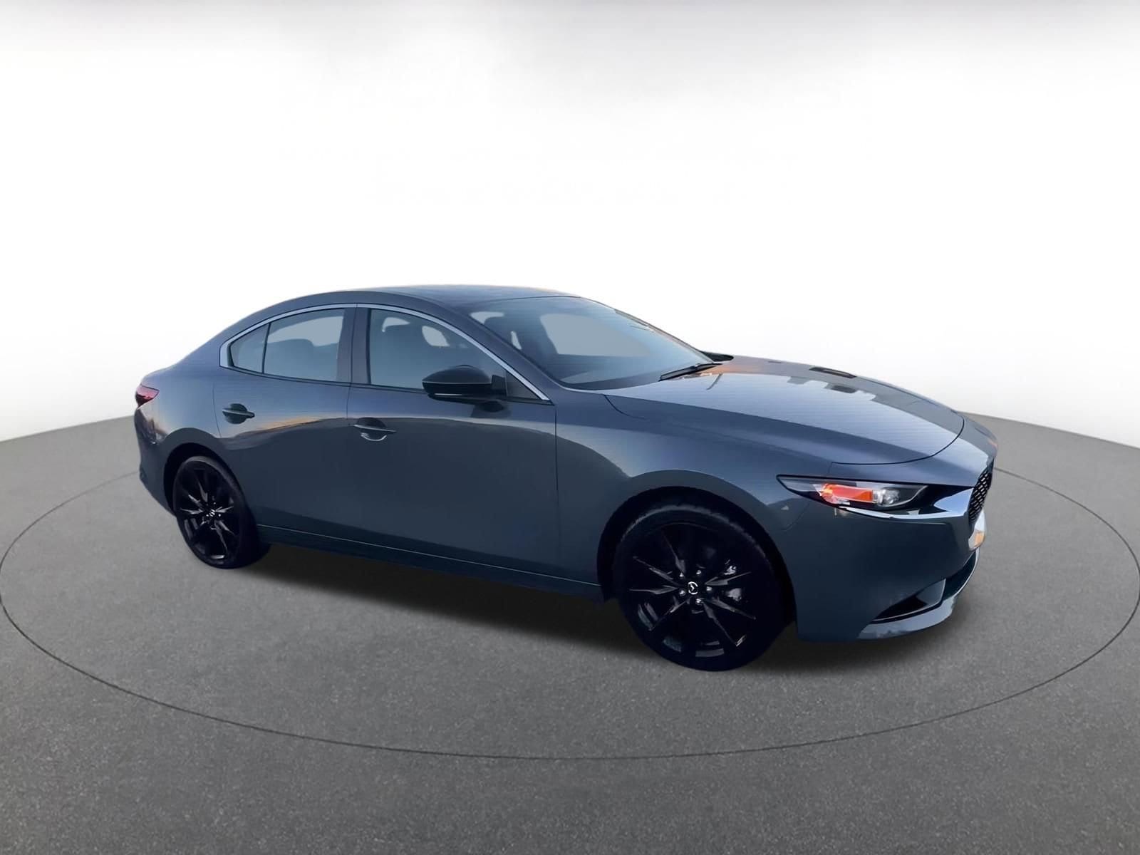 Thumbnail: 2025 Mazda Mazda3 - 2