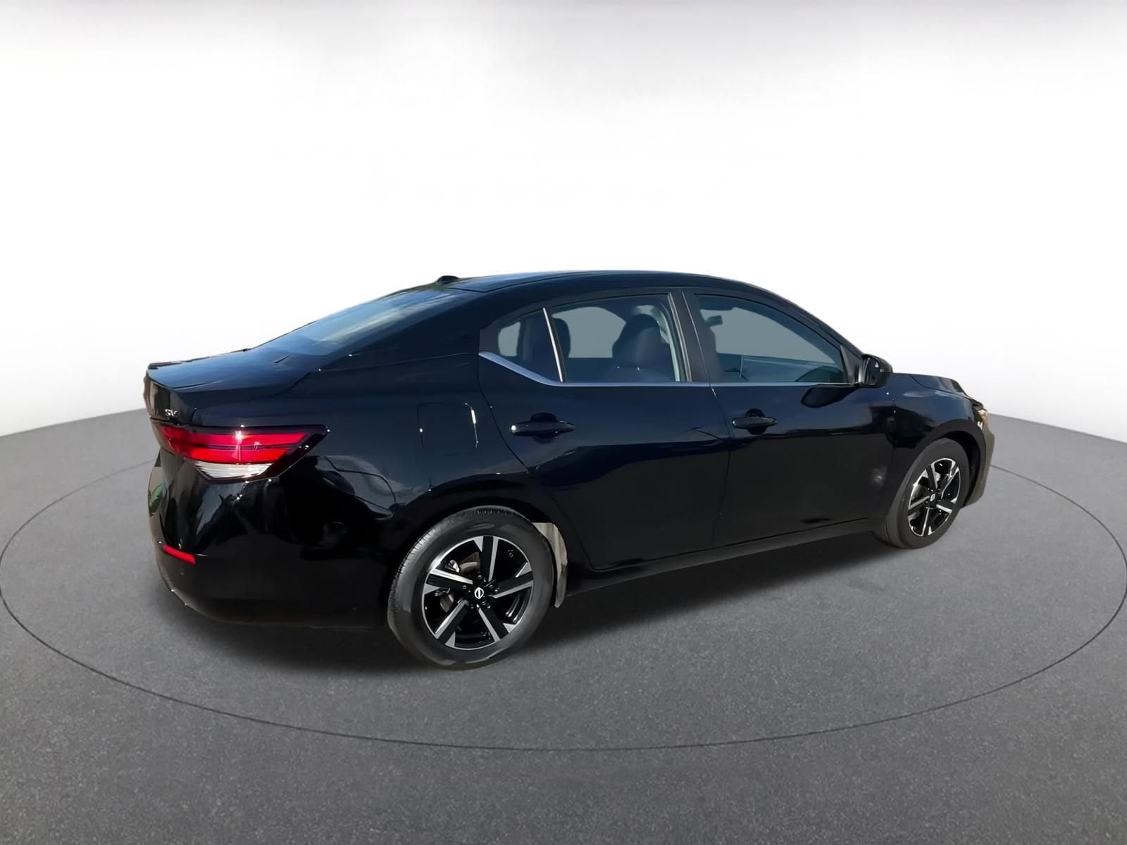 Thumbnail: 2024 Nissan Sentra - 15