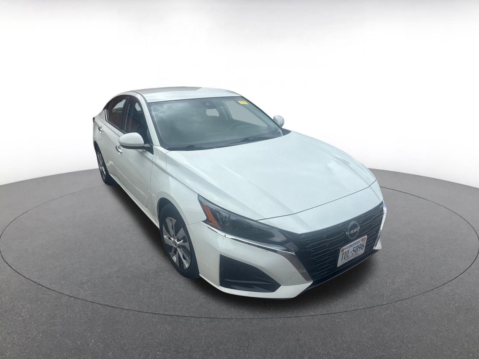 2023 Nissan Altima S 2