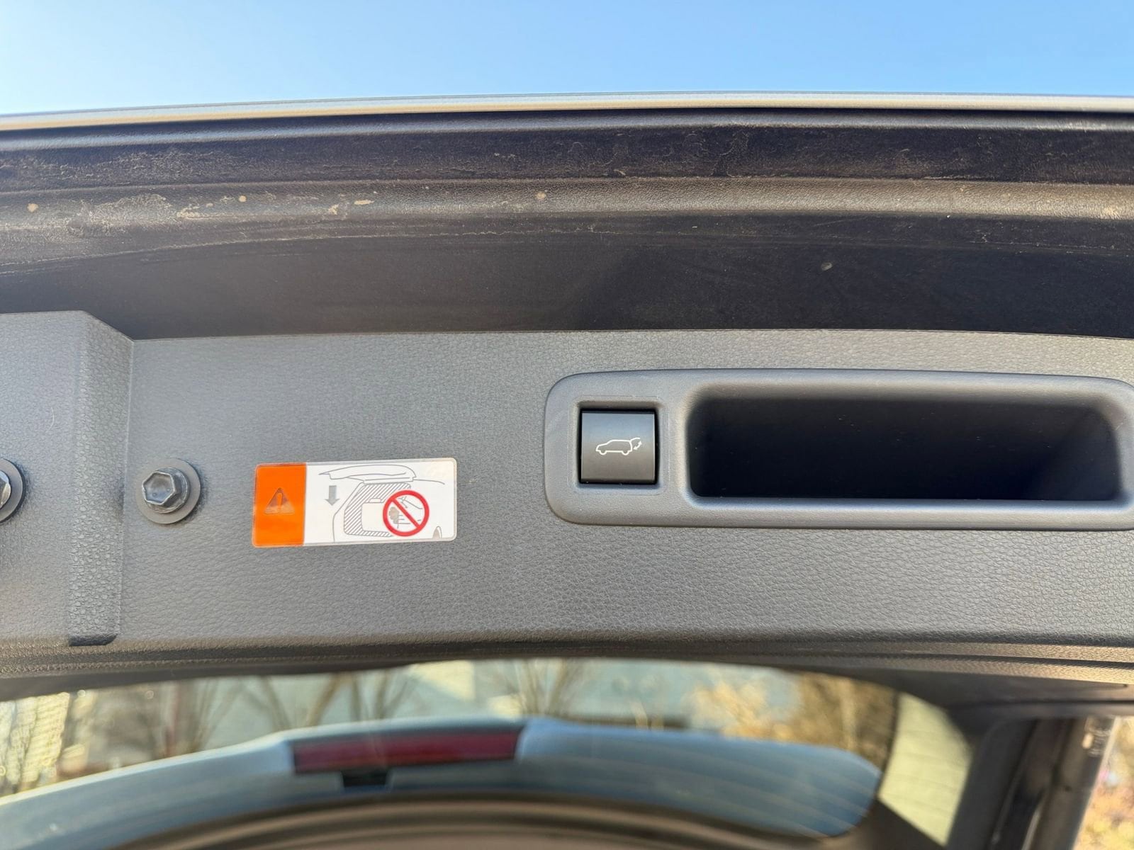 Thumbnail: 2025 Toyota Highlander - 22