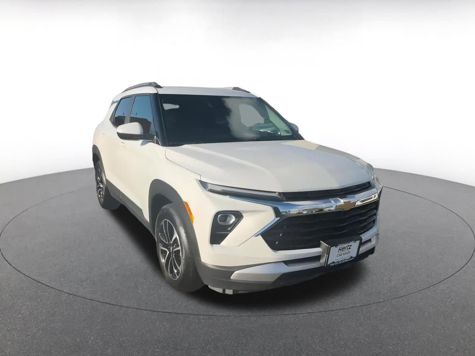 Thumbnail: 2025 Chevrolet TrailBlazer - 3