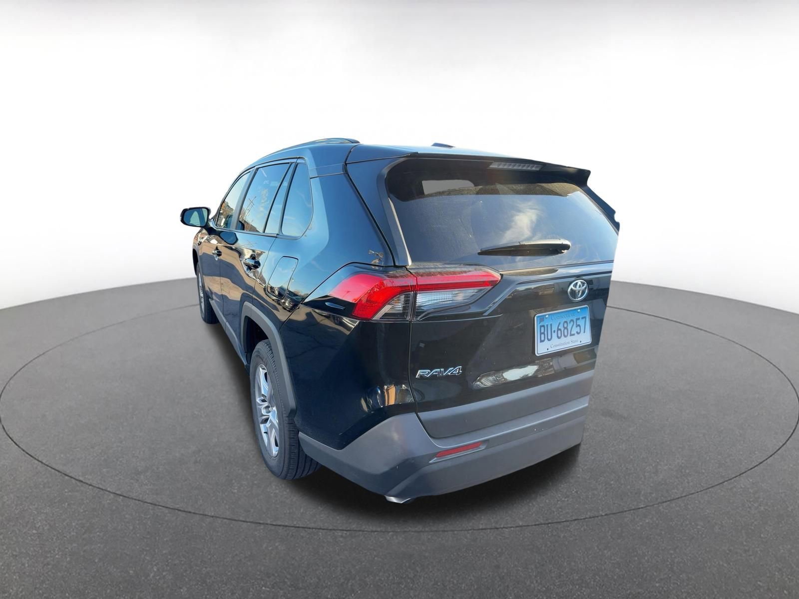 Thumbnail: 2025 Toyota RAV4 - 5