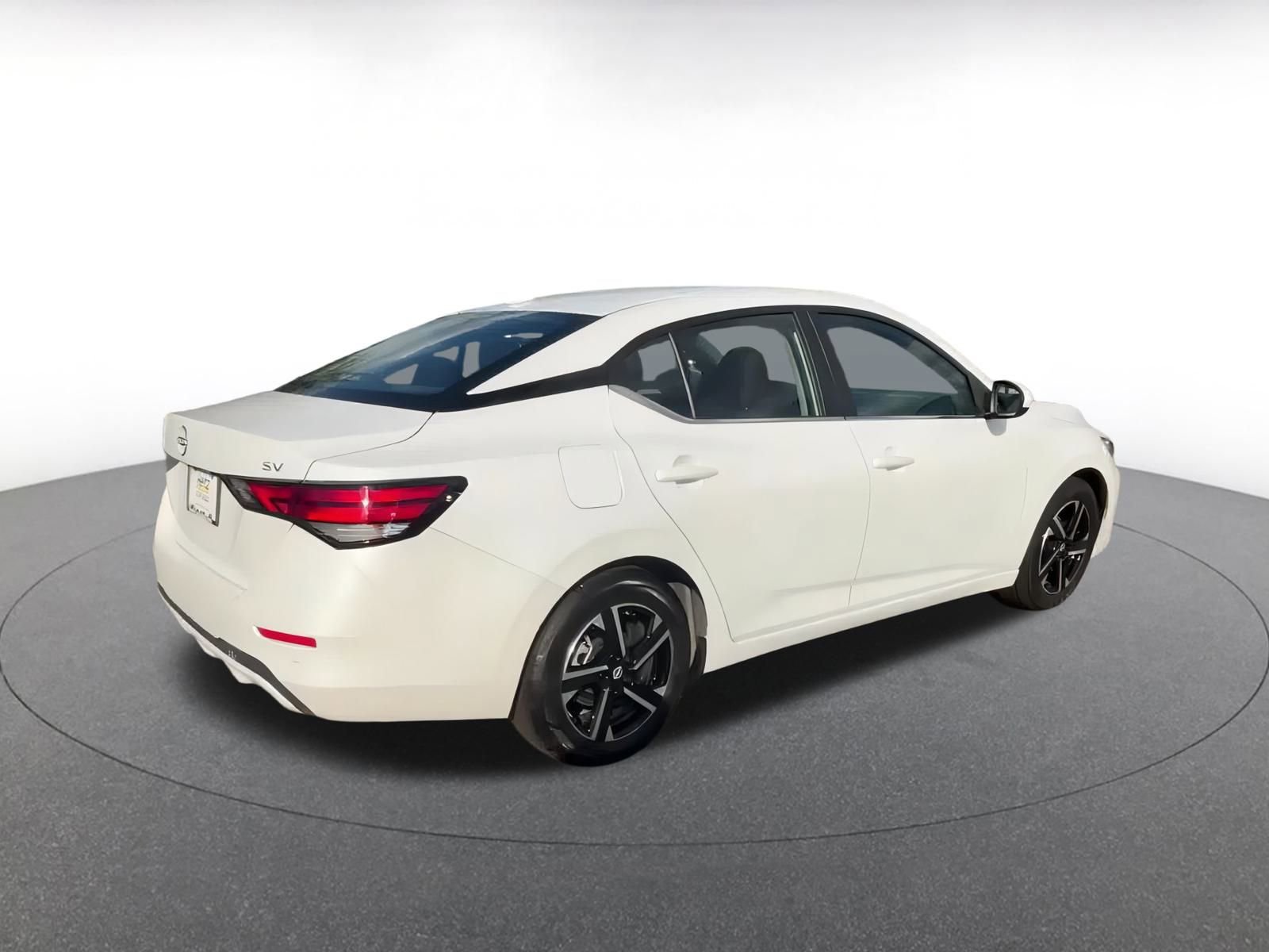 Thumbnail: 2024 Nissan Sentra - 15