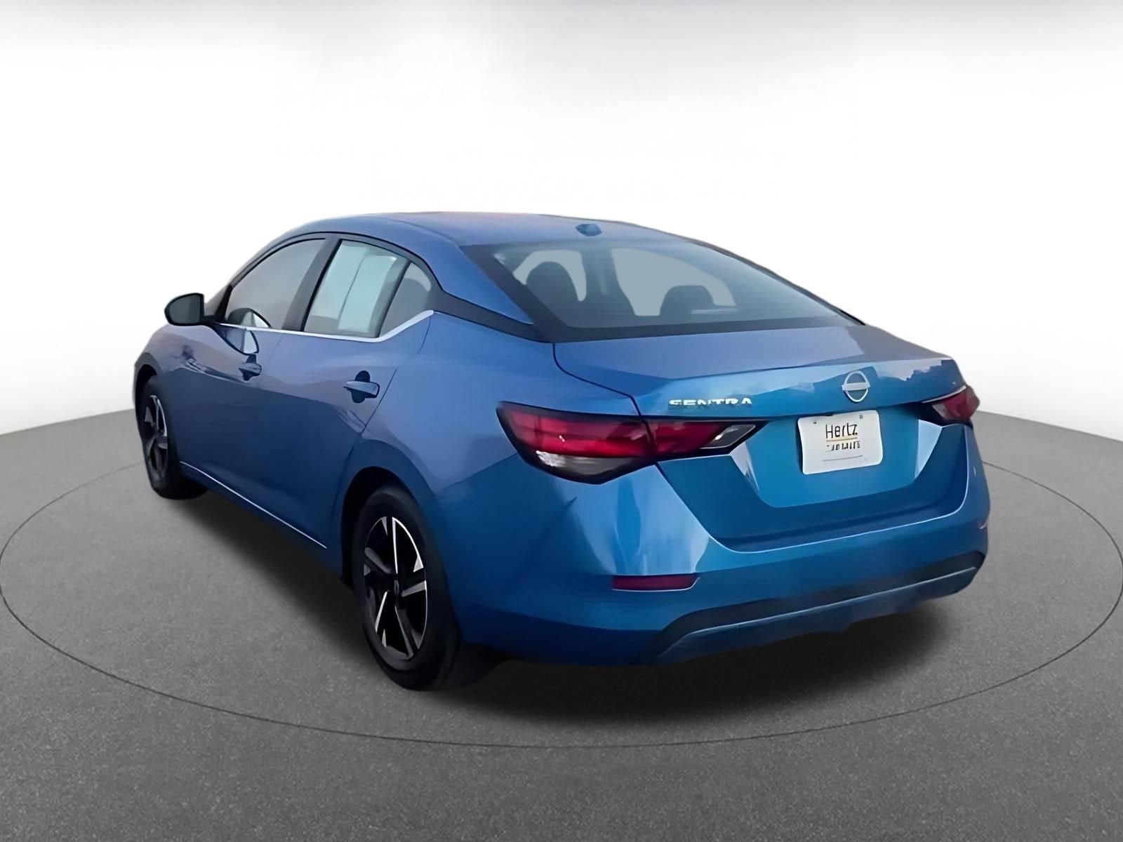 Thumbnail: 2025 Nissan Sentra - 11