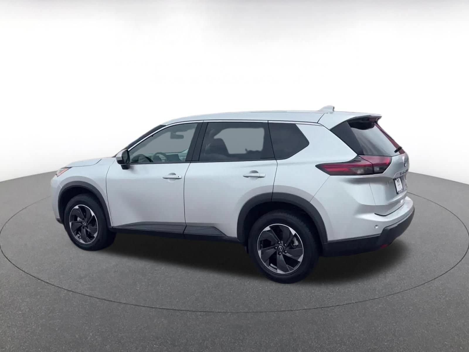 Thumbnail: 2025 Nissan Rogue - 8