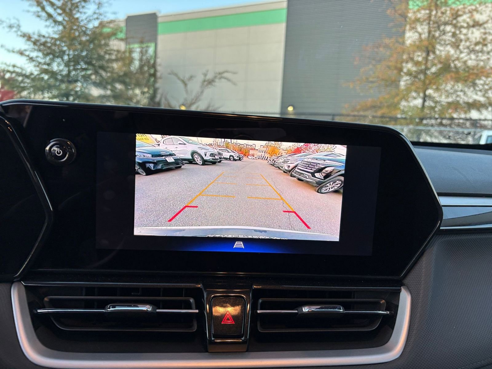 Thumbnail: 2025 Chevrolet TrailBlazer - 17