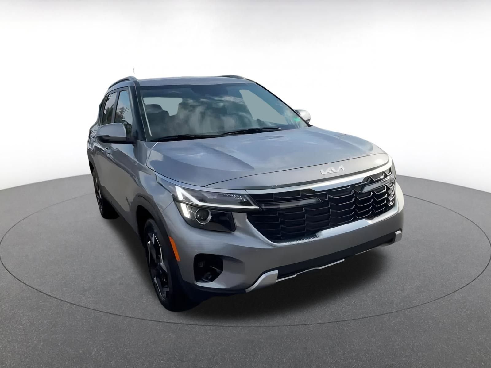 Thumbnail: 2025 Kia Seltos - 3