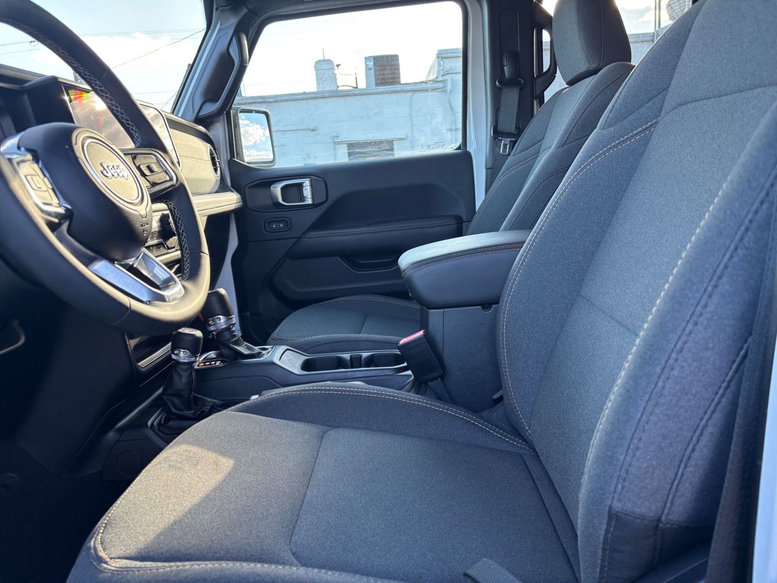 Thumbnail: 2025 Jeep Wrangler - 25