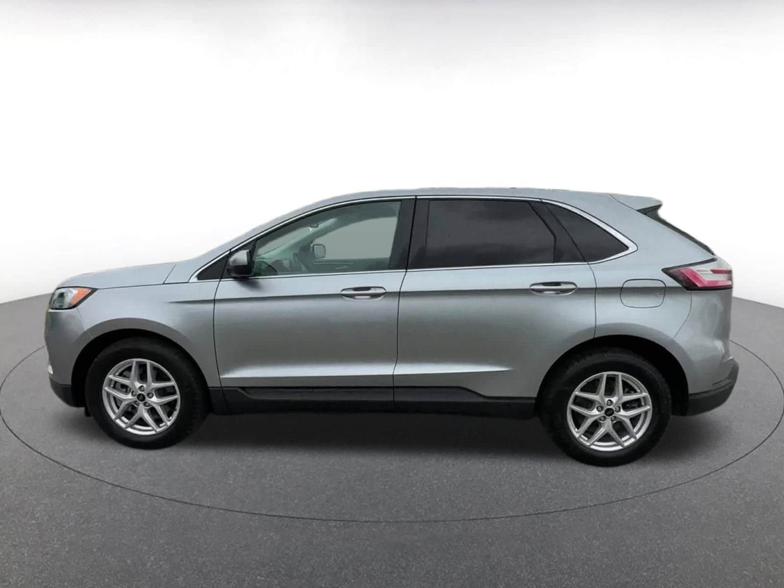 Thumbnail: 2024 Ford Edge - 8