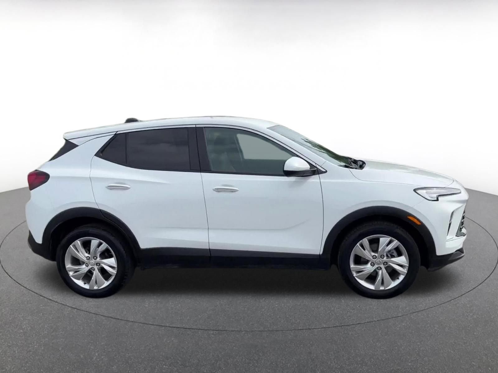 Thumbnail: 2025 Buick Encore GX - 16