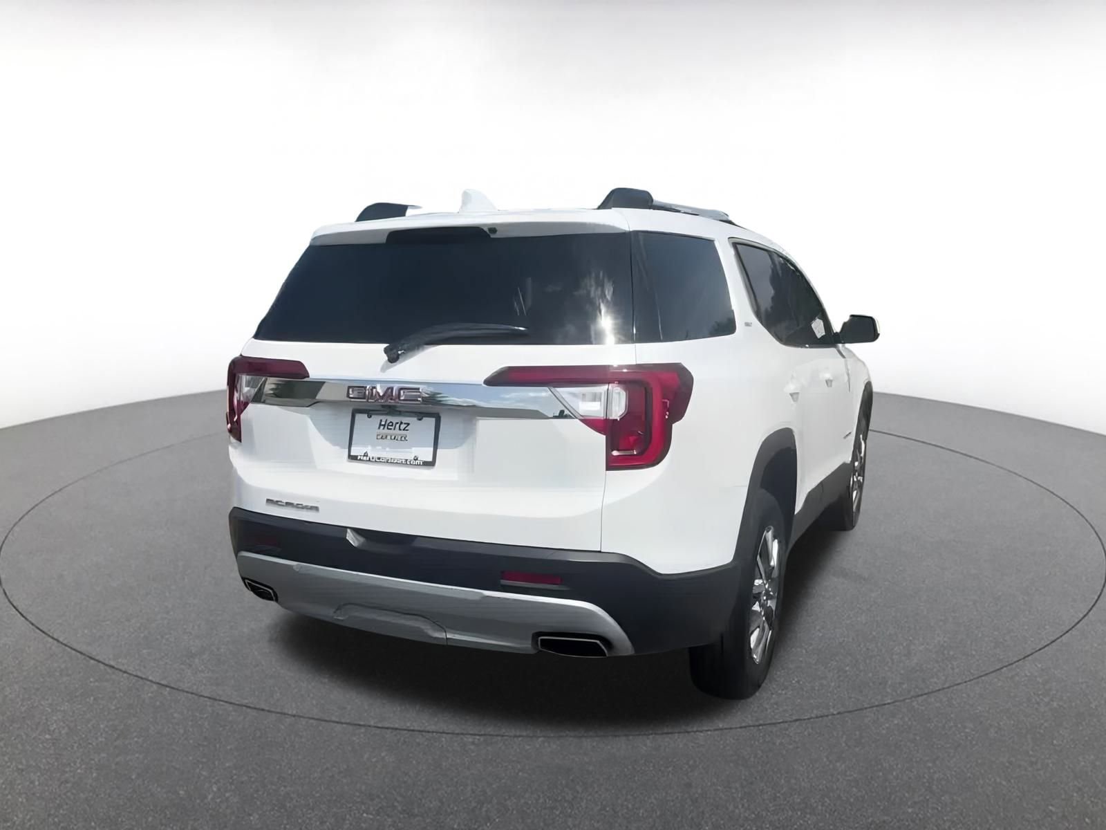 Thumbnail: 2023 GMC Acadia - 15