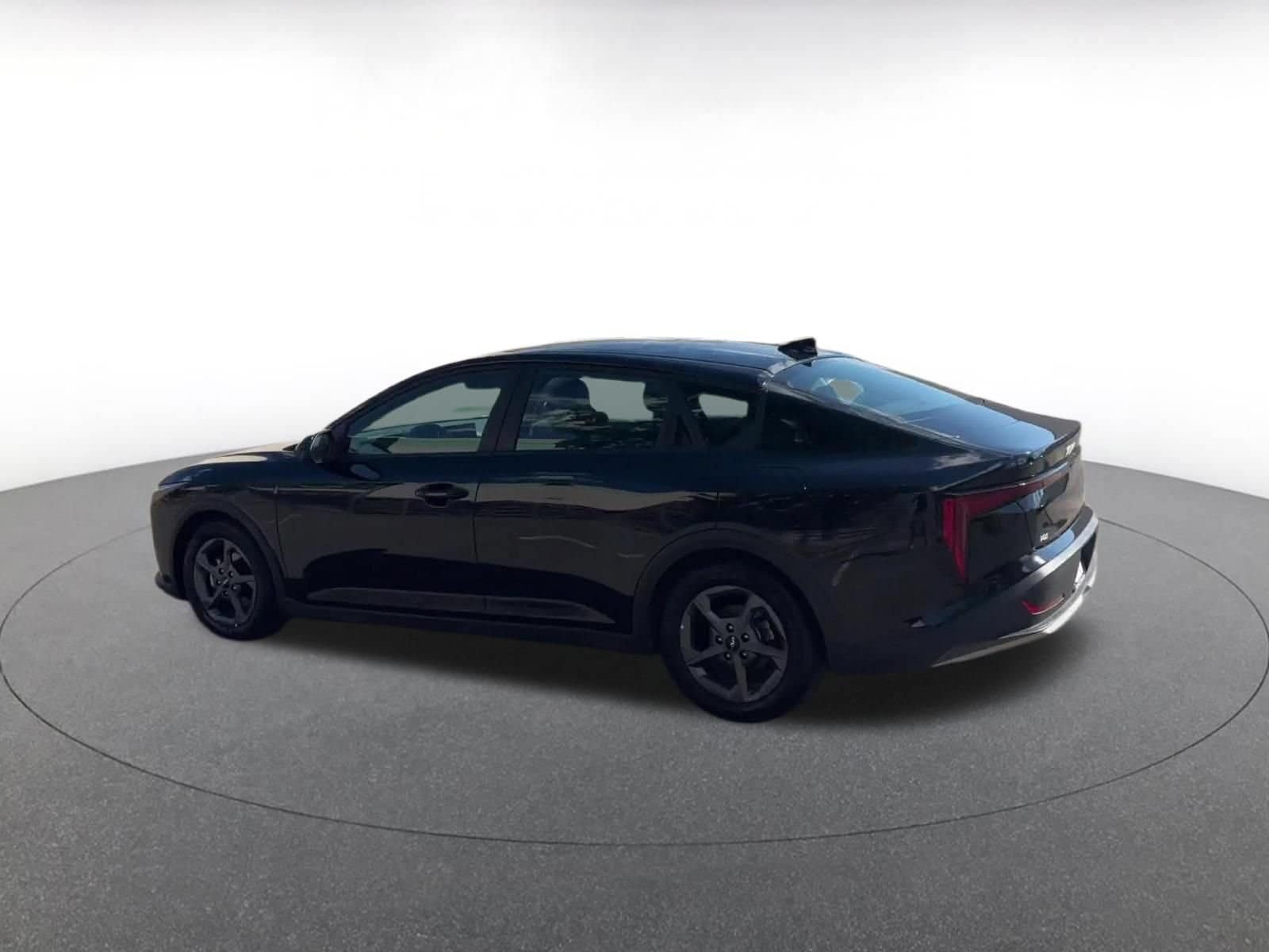 Thumbnail: 2025 Kia K4 - 10