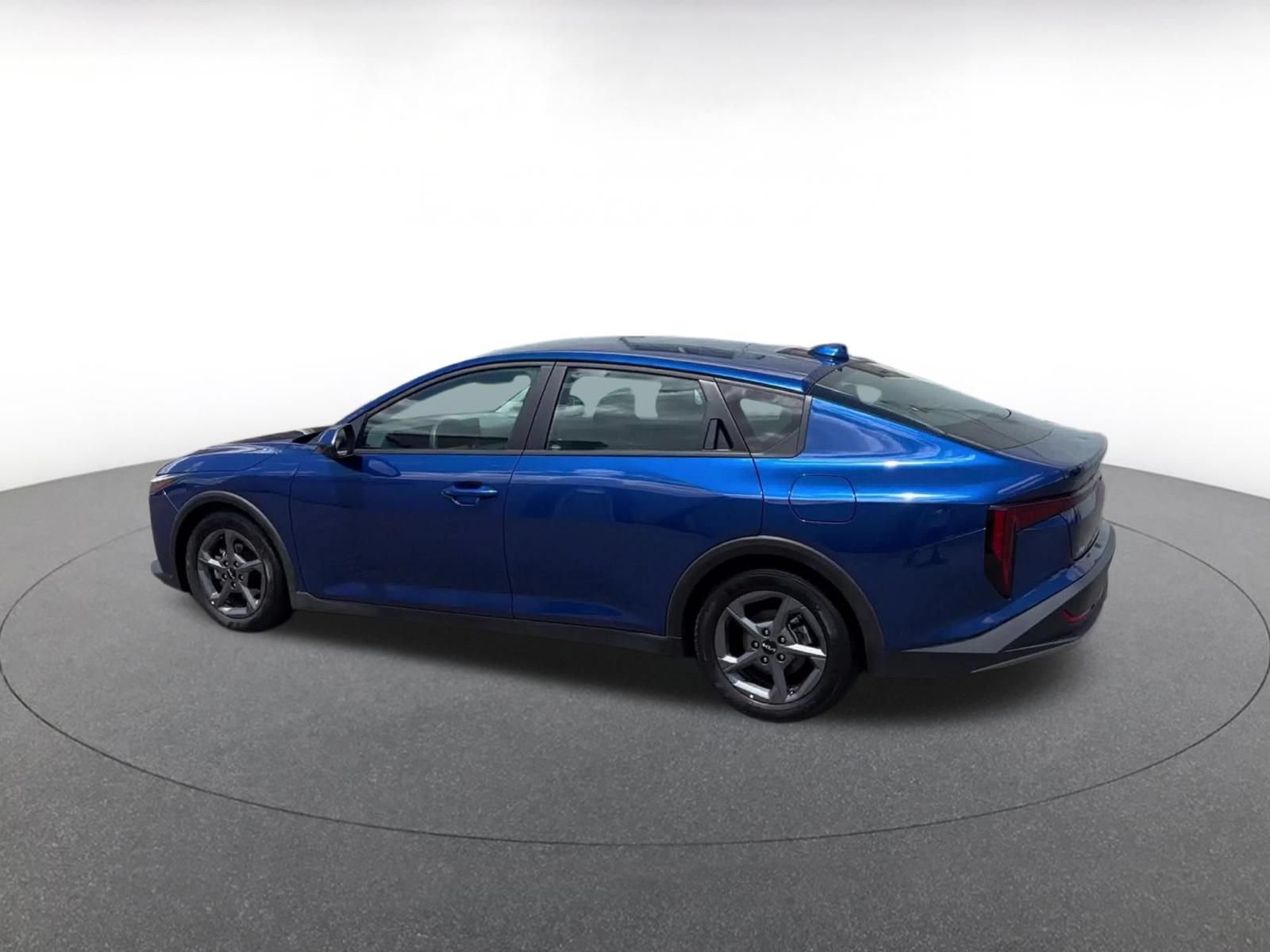 Thumbnail: 2025 Kia K4 - 10