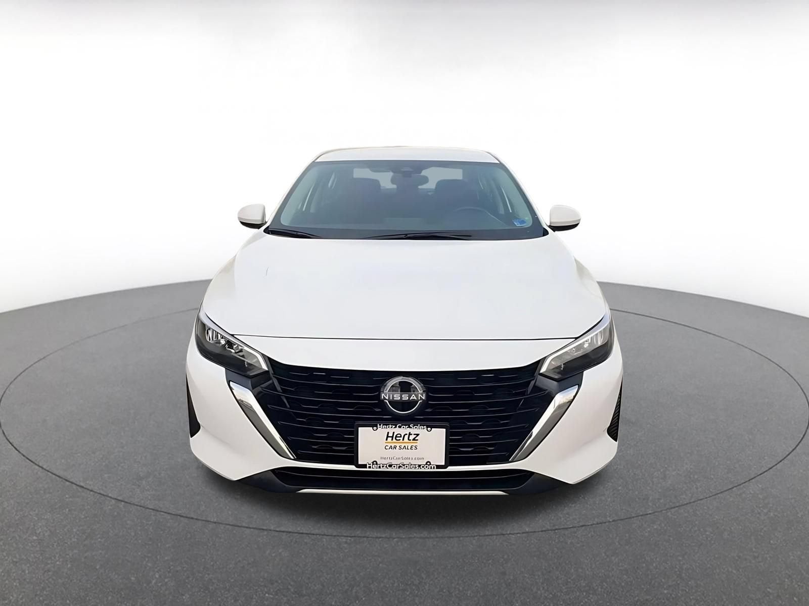 Thumbnail: 2025 Nissan Sentra - 4