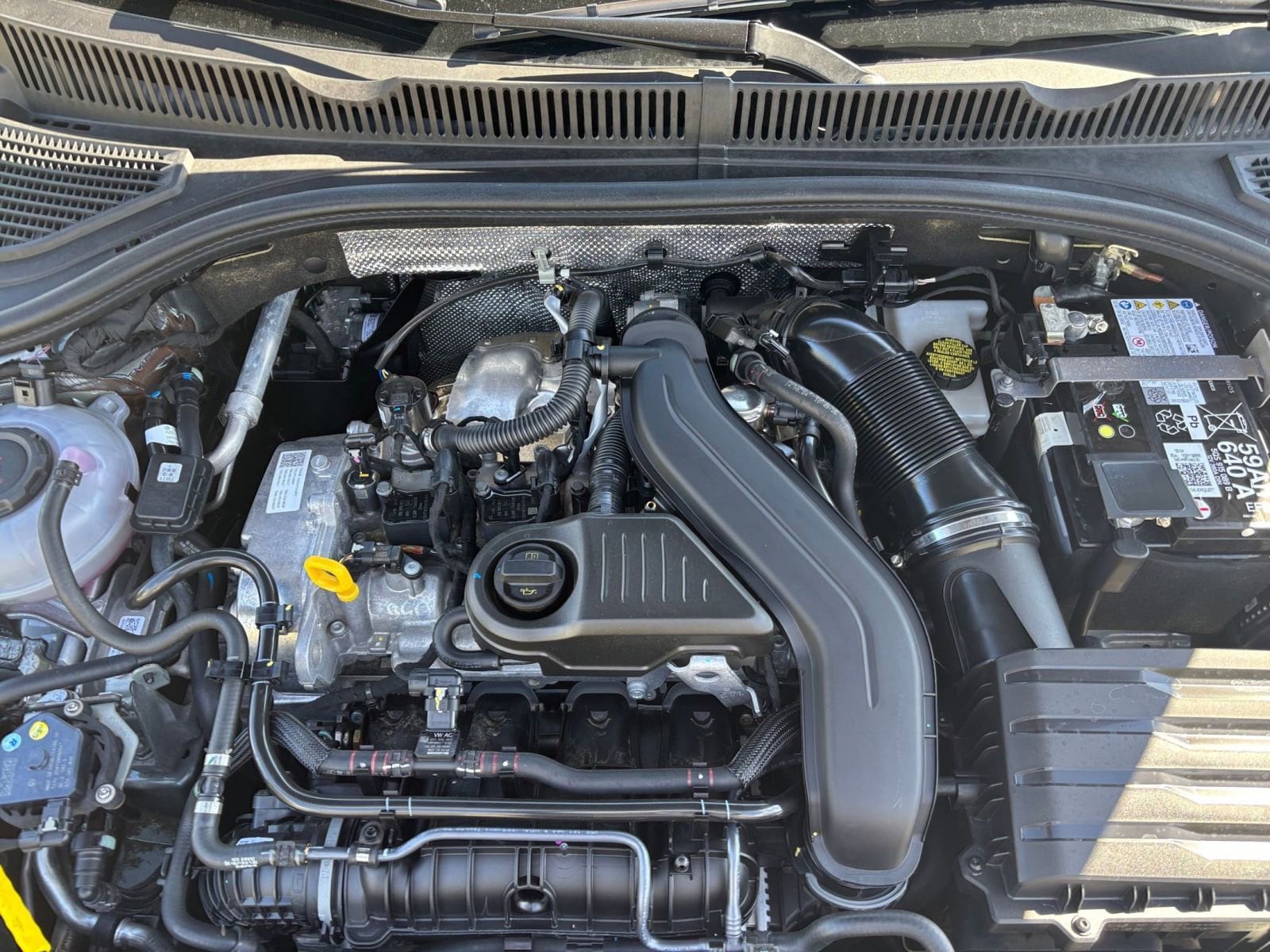 Thumbnail: 2025 Volkswagen Jetta - 31