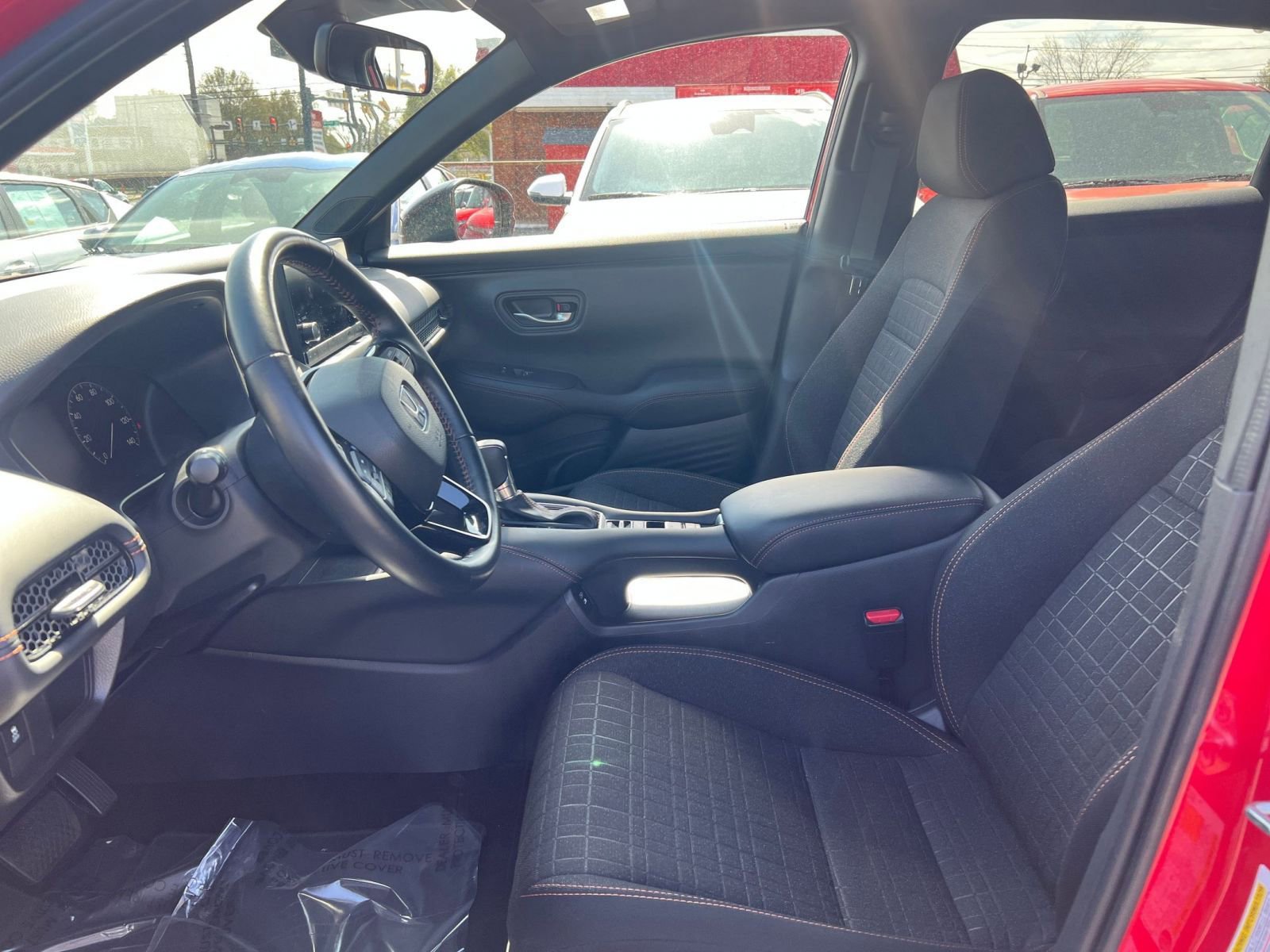 Thumbnail: 2025 Honda HR-V - 25