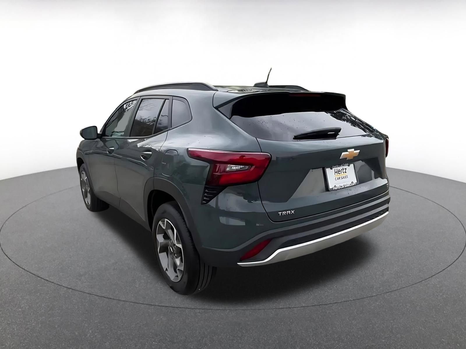 Thumbnail: 2025 Chevrolet Trax - 11