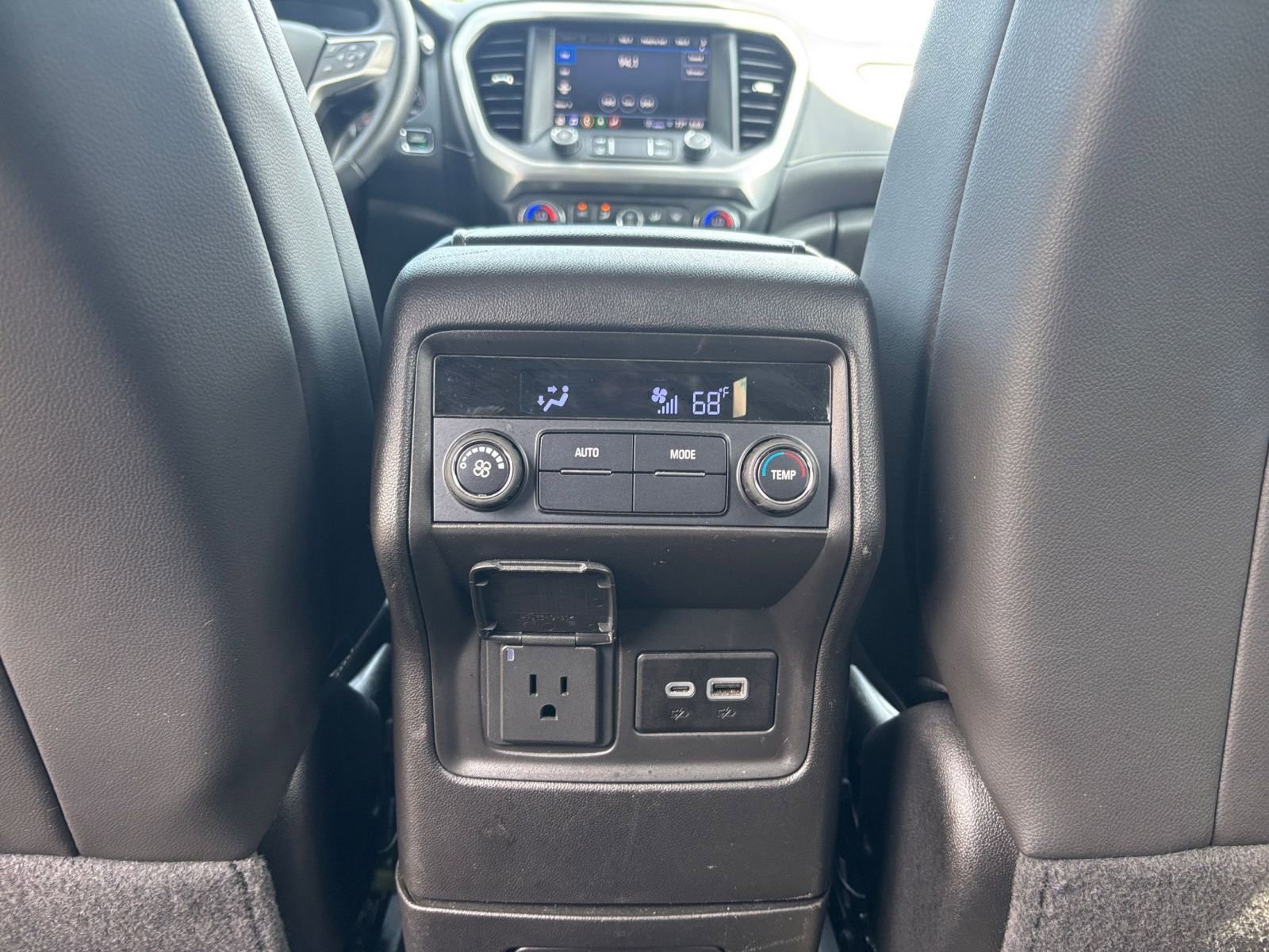 Thumbnail: 2023 GMC Acadia - 24