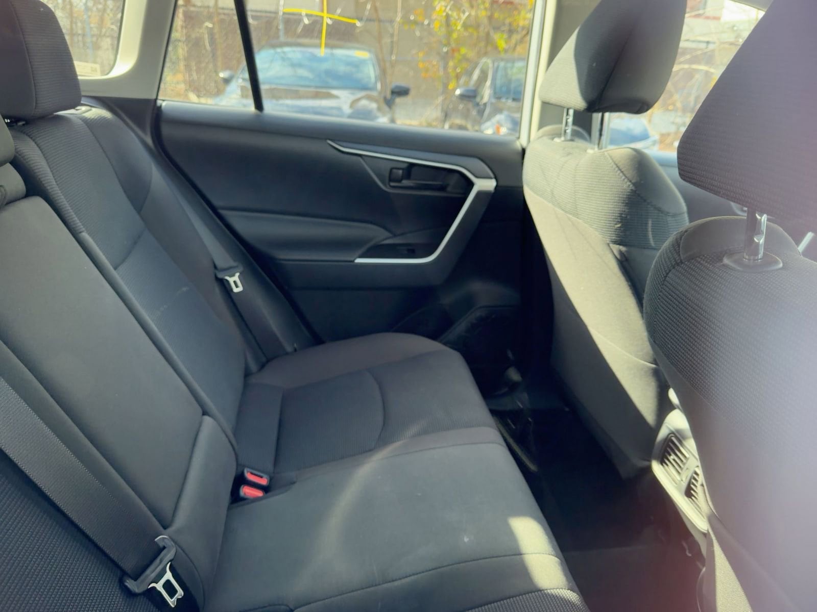 Thumbnail: 2025 Toyota RAV4 - 9