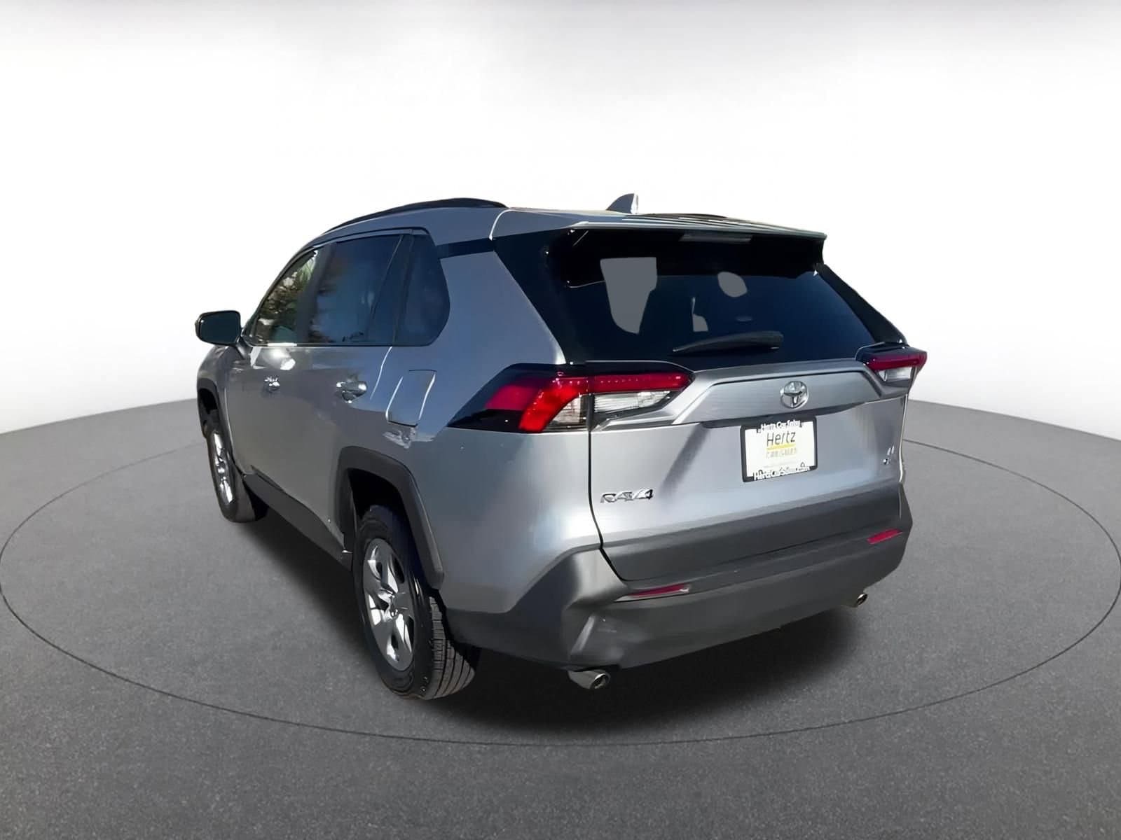 Thumbnail: 2025 Toyota RAV4 - 11