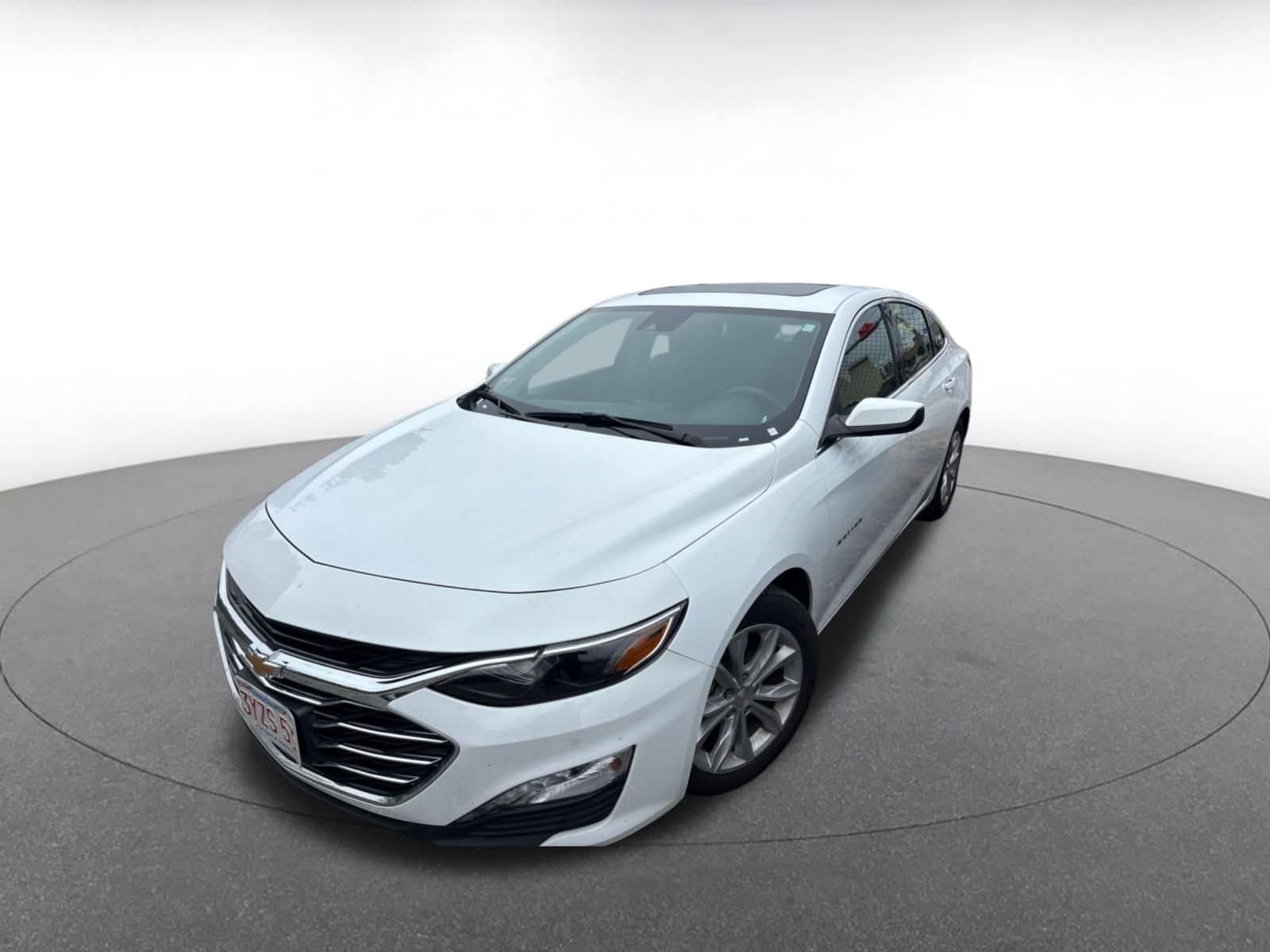 Thumbnail: 2024 Chevrolet Malibu - 4