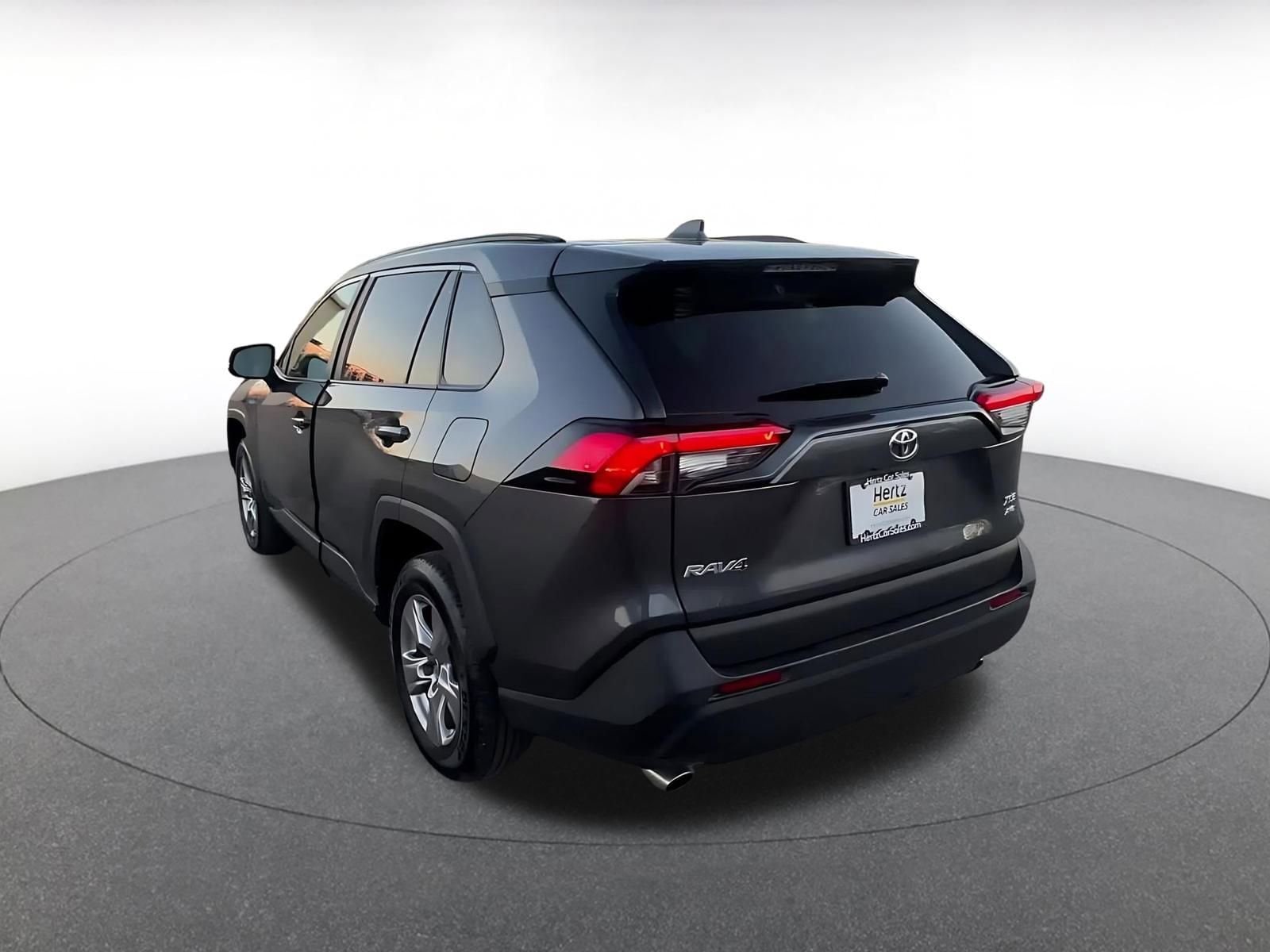 Thumbnail: 2025 Toyota RAV4 - 11