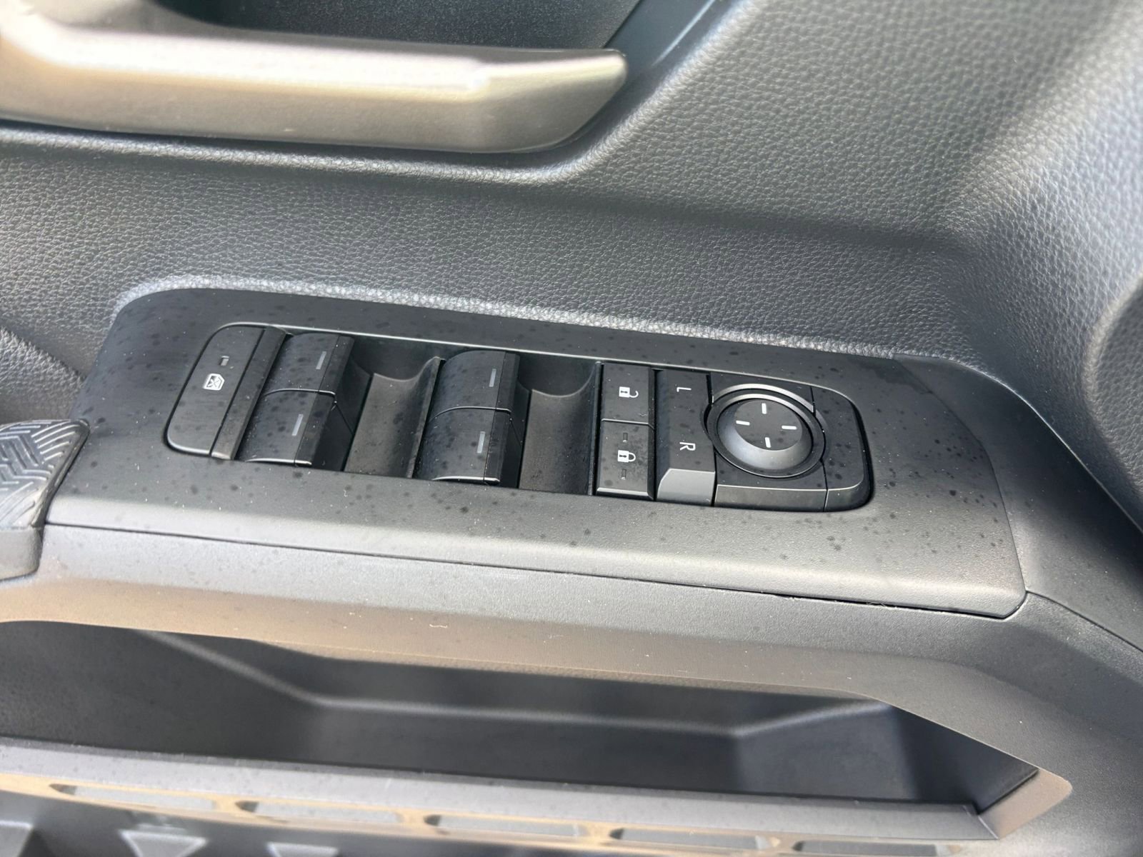 Thumbnail: 2025 Toyota Tacoma - 20