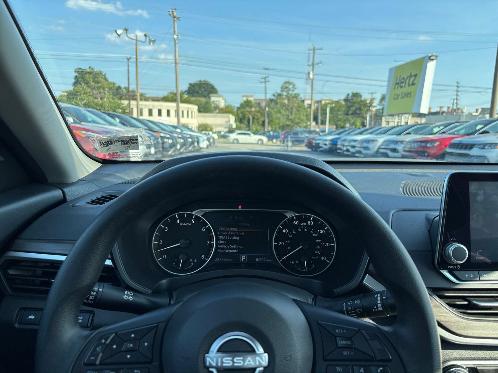Thumbnail: 2025 Nissan Altima - 33